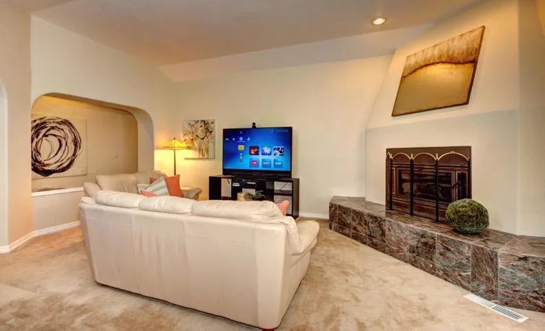 10581 Observatory Drive, San Jose, California 95127