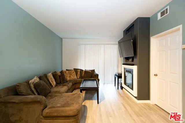 555 Maine Avenue 132, Long Beach, California 90802
