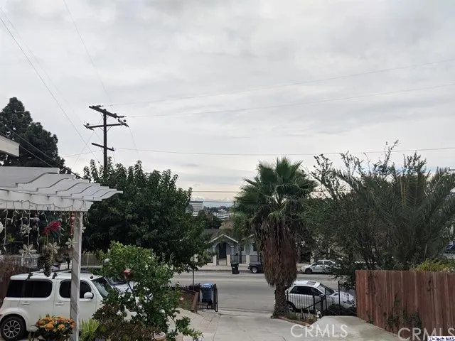 1511 N Herbert Avenue N, Los Angeles, California 90063