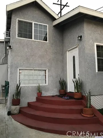 1511 N Herbert Avenue N, Los Angeles, California 90063