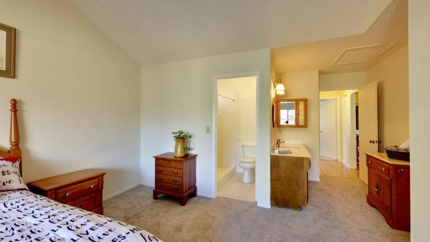 1868 Cherokee Drive 6, Salinas, California 93906