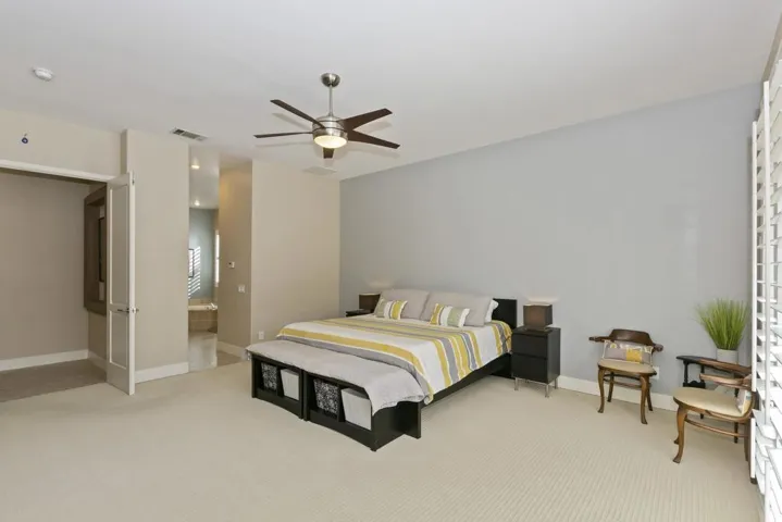 027_Master Bedroom