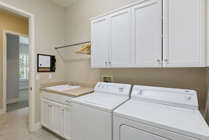 024_Laundry Room