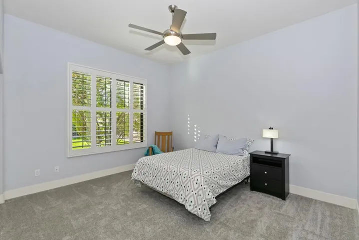 018_Bedroom