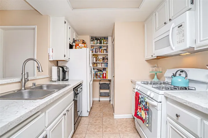 2906 Elm Tree Ct, Spring Valley, California 91978