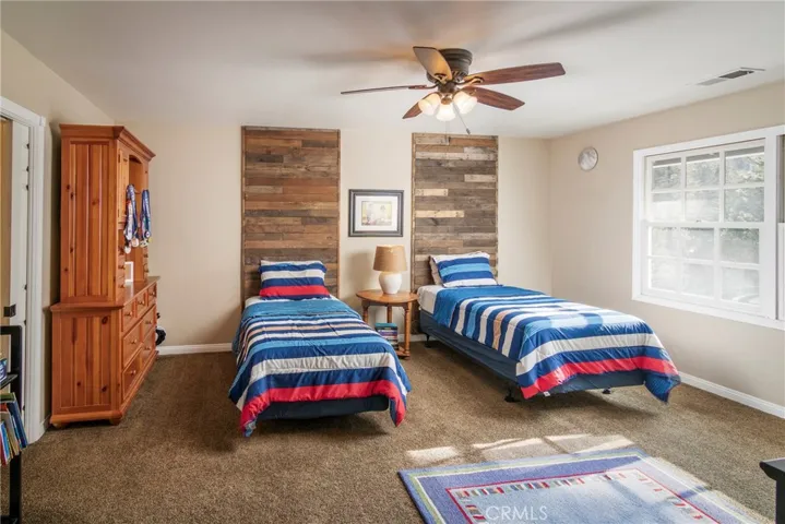 26461 Hillcrest Lane, Lake Arrowhead, California 92352