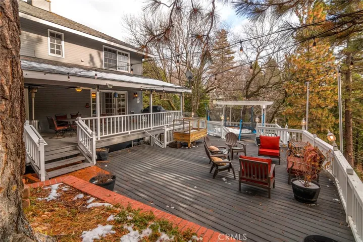 26461 Hillcrest Lane, Lake Arrowhead, California 92352