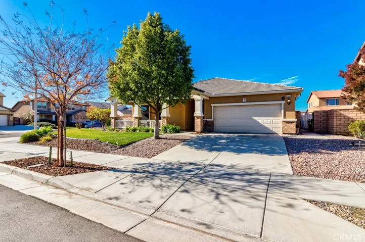 6153 Cripple Creek Drive, Eastvale, California 92880
