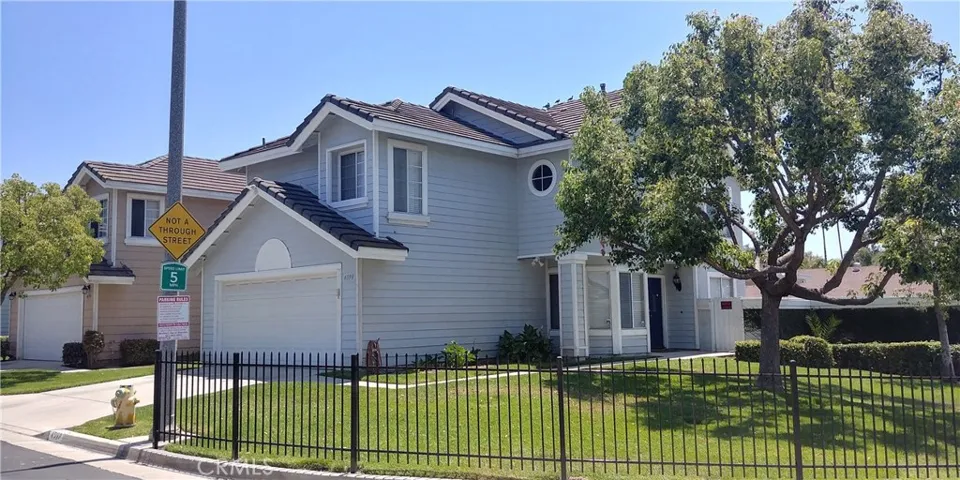 4598 Champagne Court, Riverside, California 92505