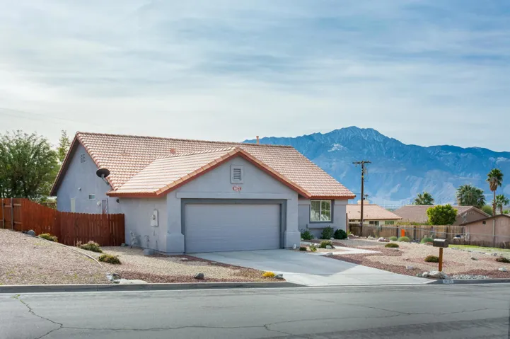 66173avenidabarona-lr-5278