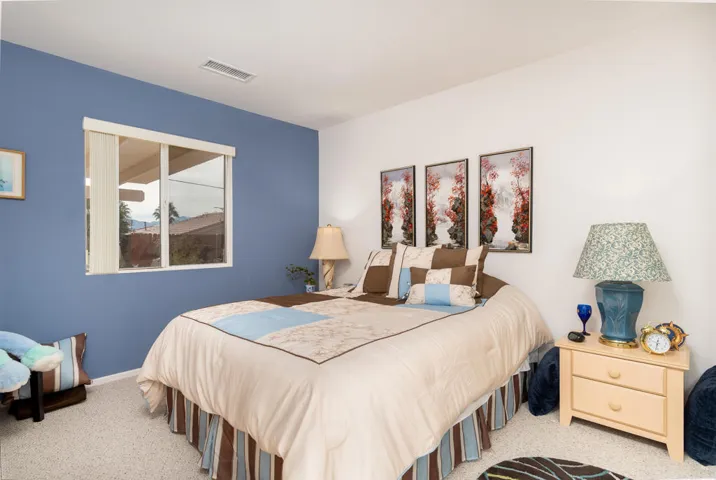 66173avenidabarona-lr-9348