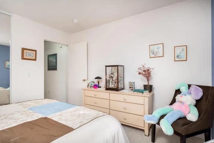 66173avenidabarona-lr-9353