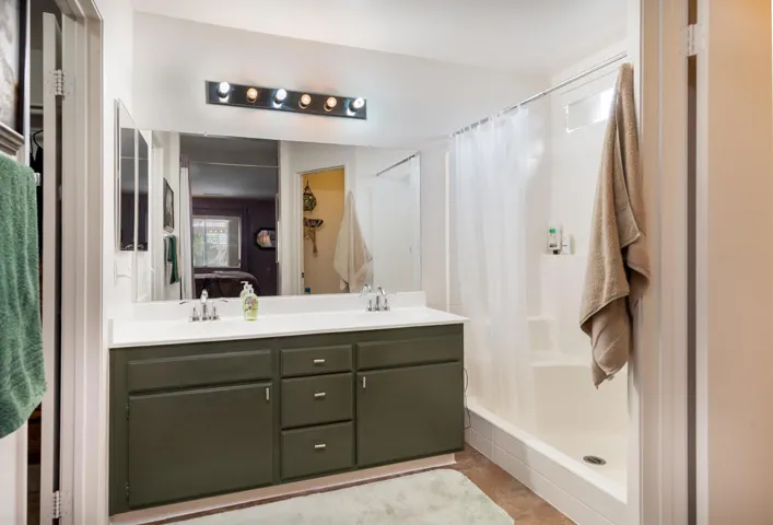 66173avenidabarona-lr-2