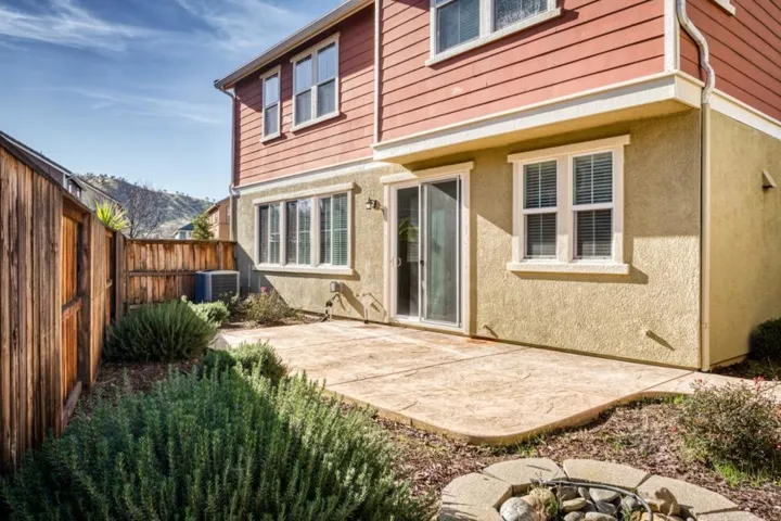 9330 Vintner Circle, Patterson, California 95363