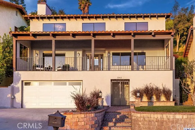 1342 E Tujunga Avenue, Burbank, California 91501