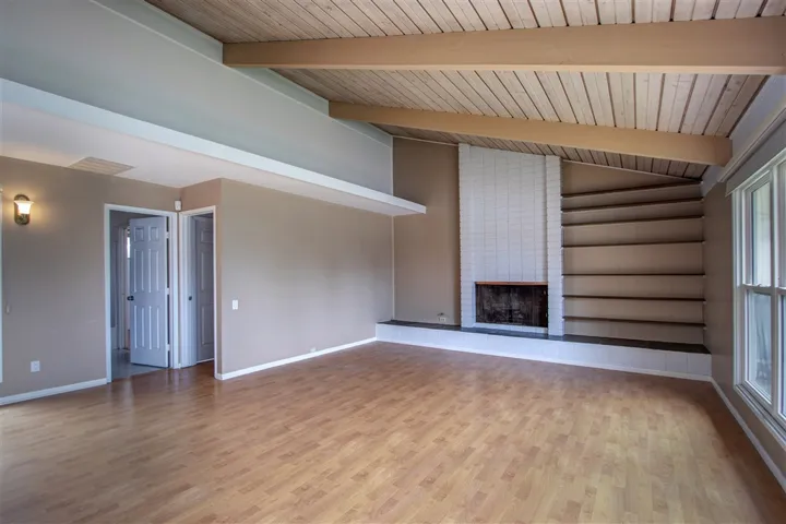 2780 Angell, San Diego, California 92122