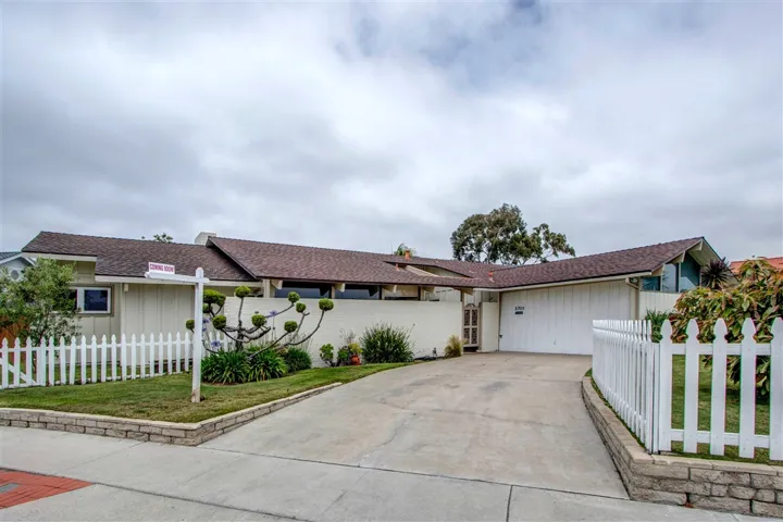 2780 Angell, San Diego, California 92122