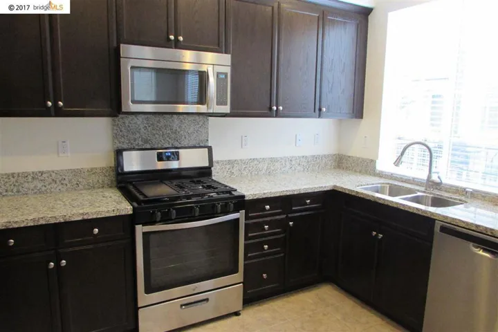 842 Fan Palm Ln, Brentwood, California 94513