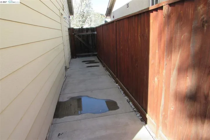664 Redhaven St, Brentwood, California 94513