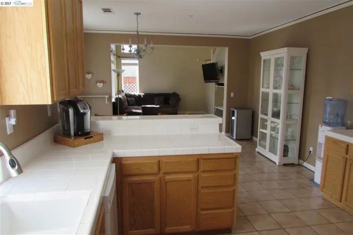 664 Redhaven St, Brentwood, California 94513