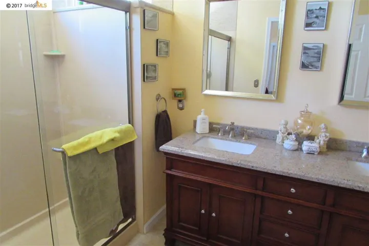 370 Surrey Way, Brentwood, California 94513