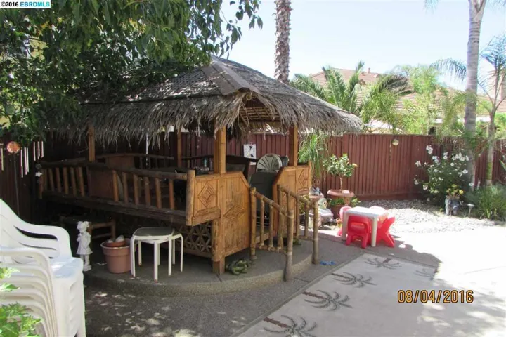Enjoy the Tiki Hut after a refreshing swim in the pool!