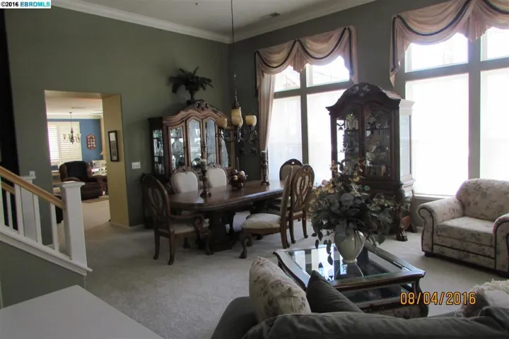 Combined with the Formal Living Room, the space is endless for your entertaining!