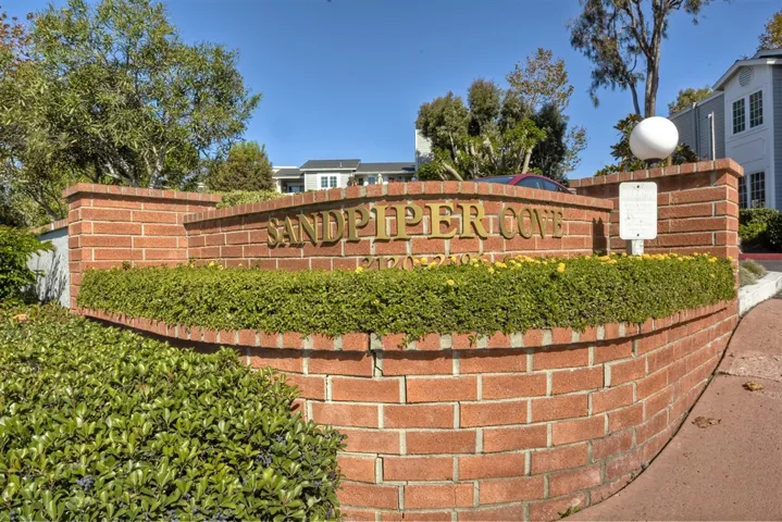 2176 S Coast Highway, Oceanside, California 92054