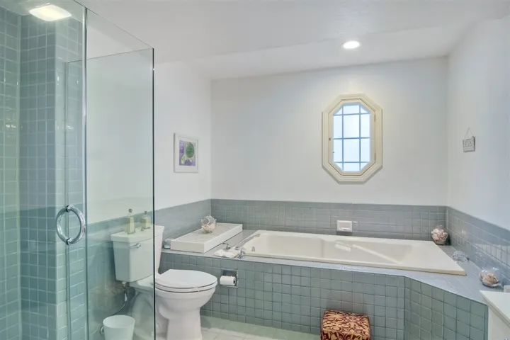 2176 S Coast Highway, Oceanside, California 92054