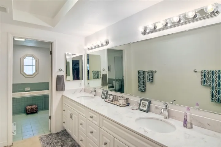 2176 S Coast Highway, Oceanside, California 92054