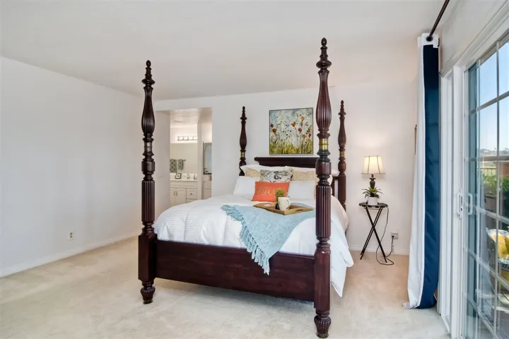 2176 S Coast Highway, Oceanside, California 92054