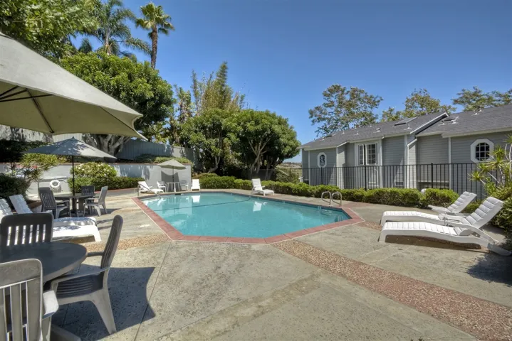 2176 S Coast Highway, Oceanside, California 92054