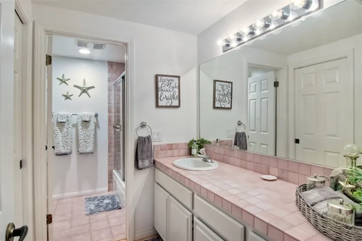 2176 S Coast Highway, Oceanside, California 92054