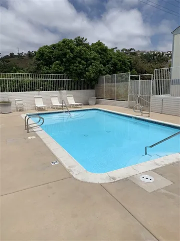 2376 Altisma Way E, Carlsbad, California 92009