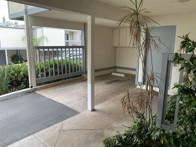 2376 Altisma Way E, Carlsbad, California 92009