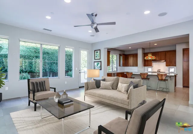 LR/Kit Virtual Staging