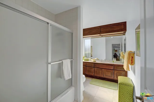 Guest bath