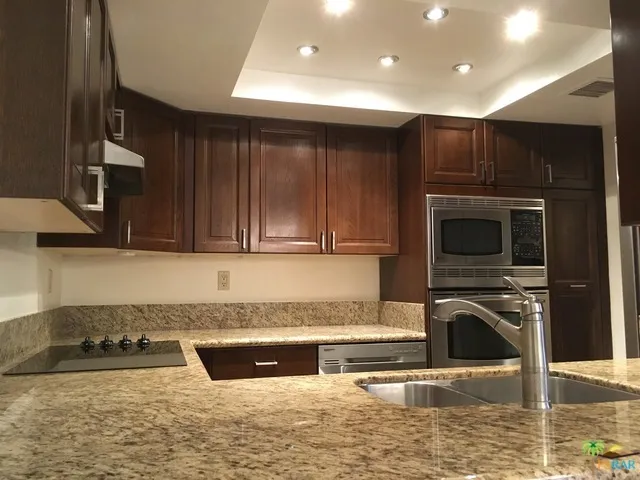 Kitchen Breakfast bar