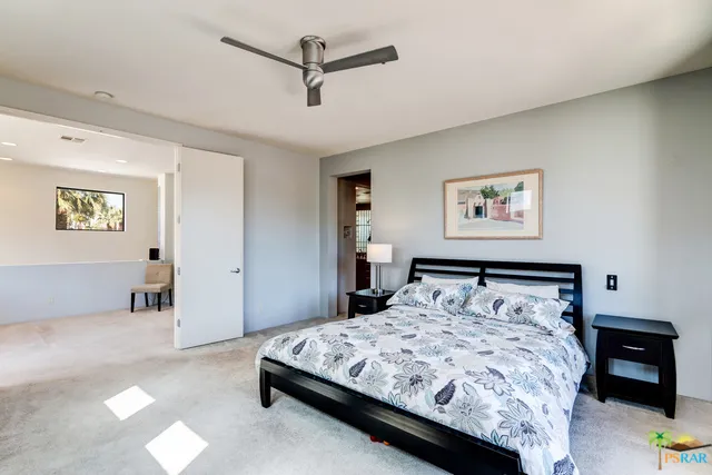 Upstairs Master Suite