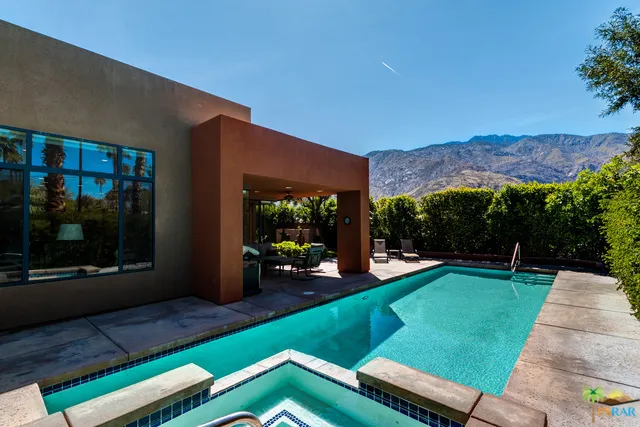 41' Pool and Spa with Western Mountain V