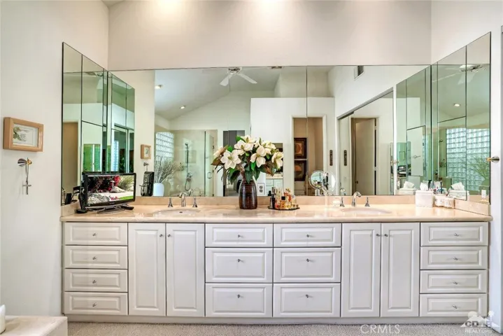 56345 Riviera, La Quinta, California 92253