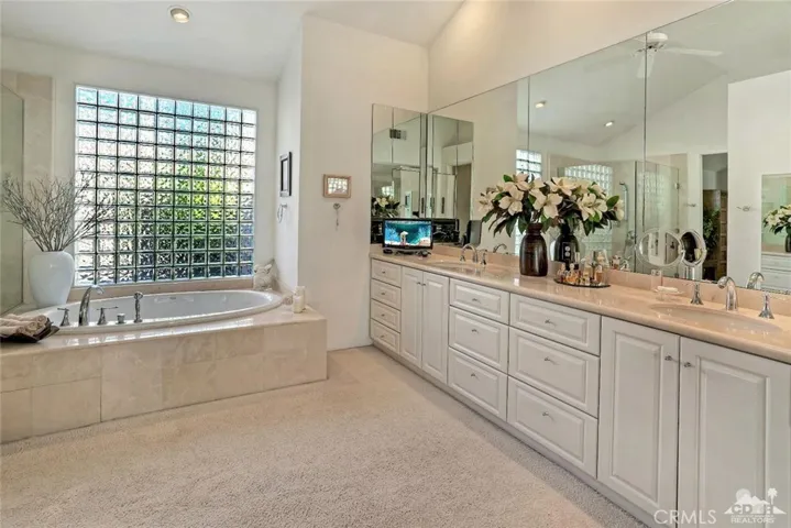 56345 Riviera, La Quinta, California 92253