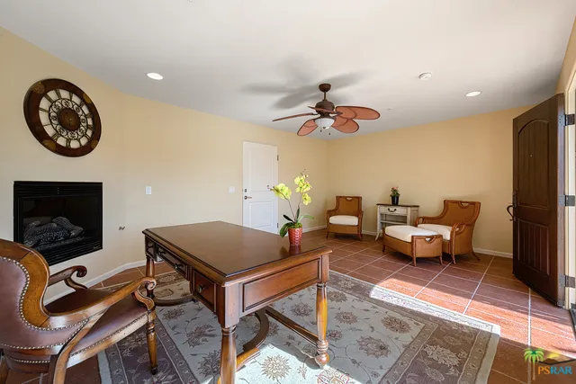 Bonus room has its own HVAC and gas fire