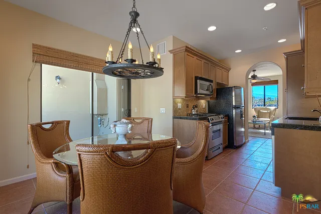 What a lovely place to enjoy a home cook
