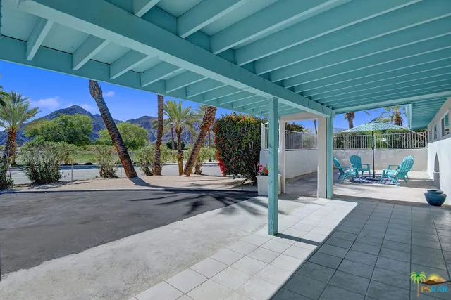 Carport