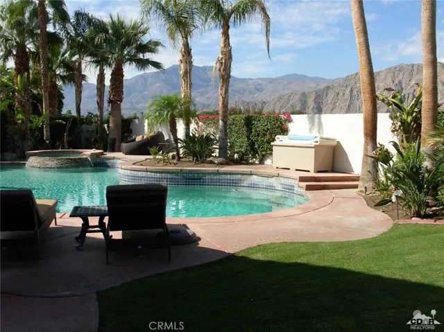 51711 Via Bendita, La Quinta, California 92253