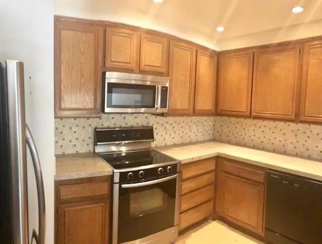 13 Calypso Lane, San Carlos, California 94070