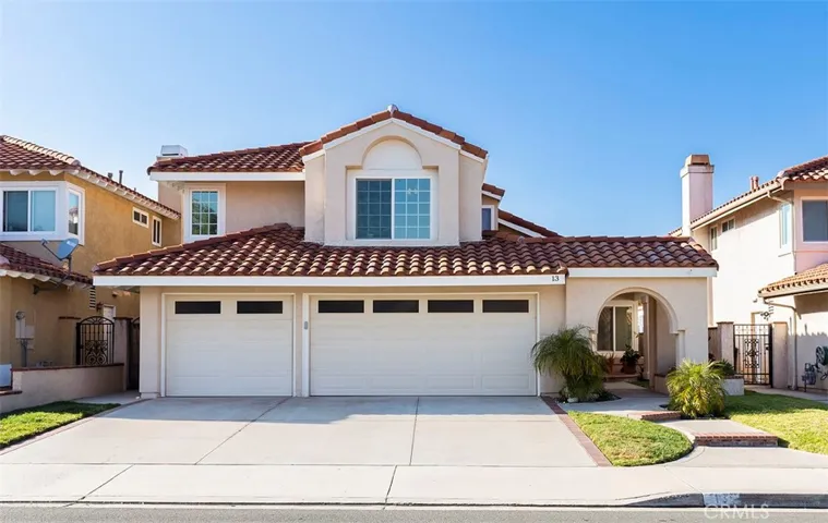 13 Santa Isabel, Rancho Santa Margarita, California 92688