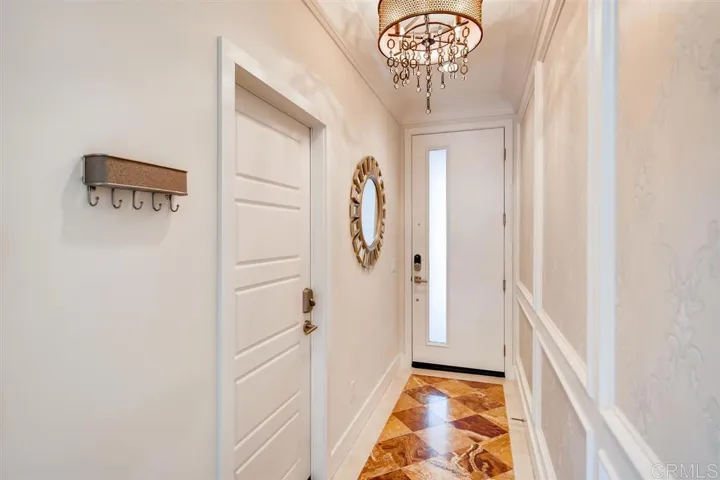 2637 Aperture Circle, San Diego, California 92108