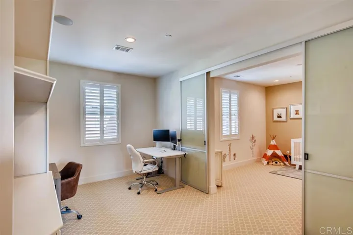 2637 Aperture Circle, San Diego, California 92108